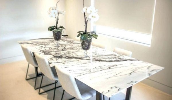 Những sai lầm thường gặp khi chọn mua bàn ăn đá