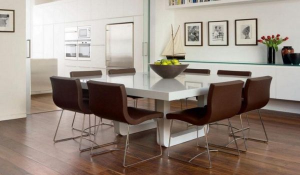 Bàn ăn mặt đá nhân tạo: ưu điểm và hạn chế!