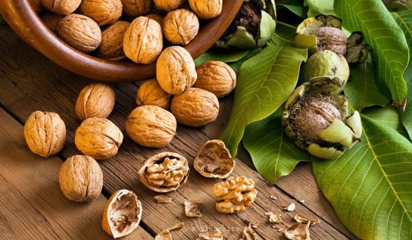 Các món ăn vặt cho bà bầu ba tháng đầu-7