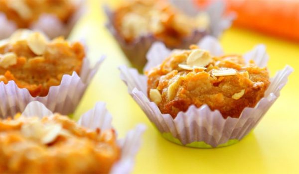 Cách làm bánh carot dinh dưỡng cho bé ăn dặm